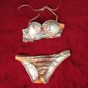Cute Victoria’s Secret bikini orange print